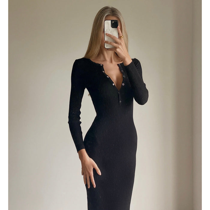 Female model wearing black bodycon long sleeve knit midi dress online