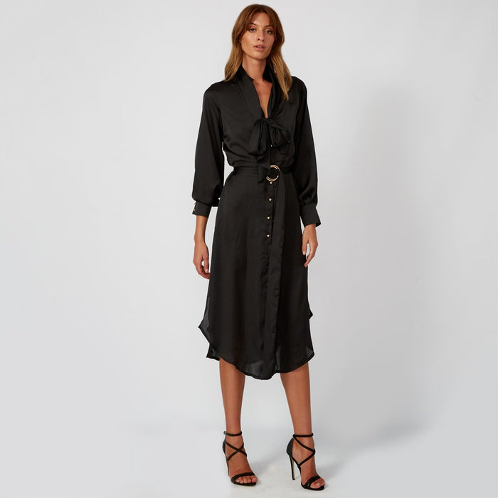 Female model wearing women's fashion black midi shirt dress