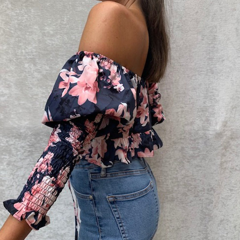 Fashion model wearing womens floral print crop top online