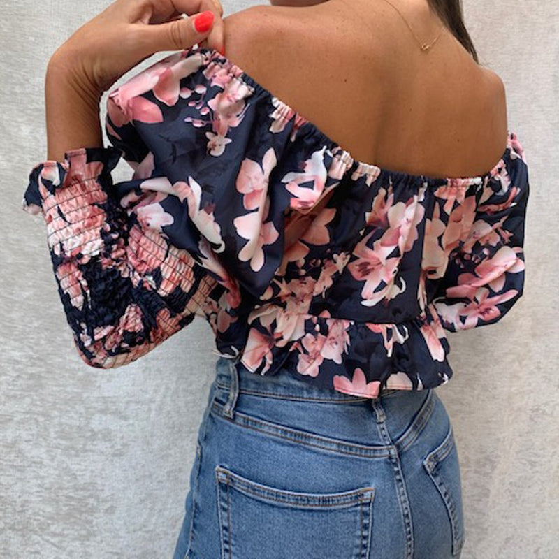 Fashion model wearing womens floral print crop top online